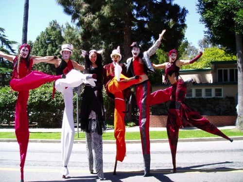 Stilt Circus Kicks Stilt Circus Kicks
